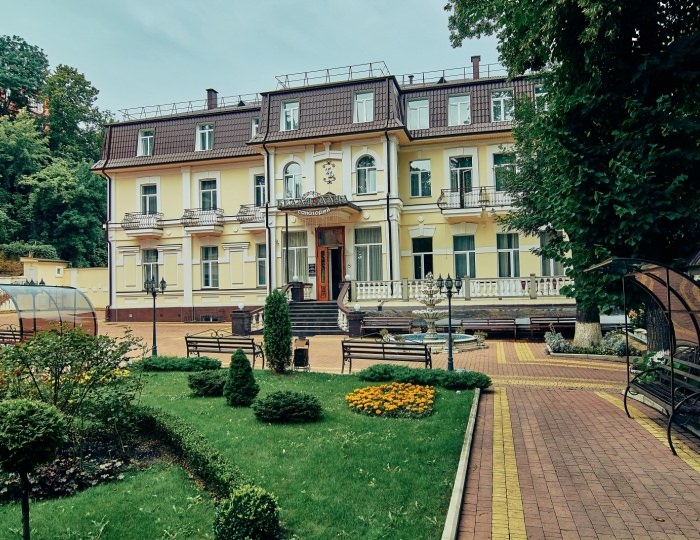 Внешний вид и территория - Санаторий «Белая Дача»